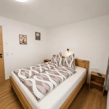 Finke Apartmán *